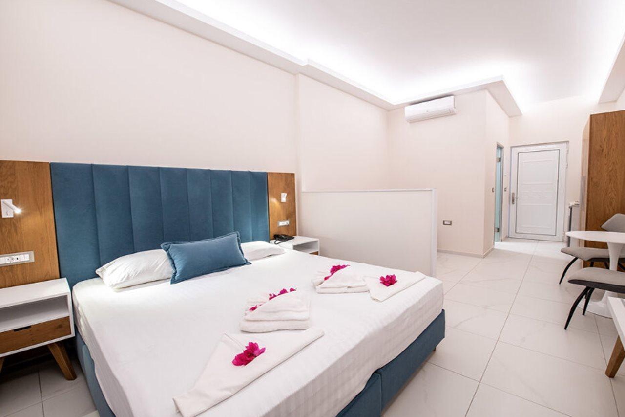 Cavo D' Oro Hotel Marmari  Buitenkant foto